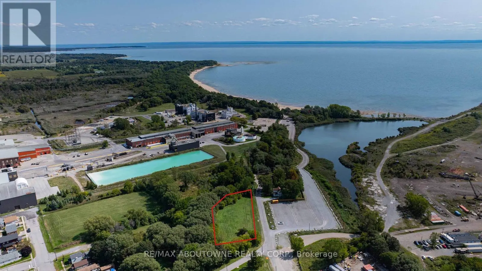 Port Colborne — Fares Street Corner Lot